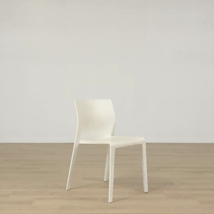 Stol Juno