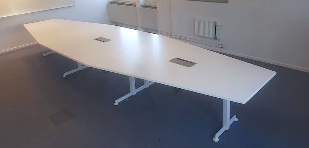 Konferensbord - 2-delad Bordsskiva