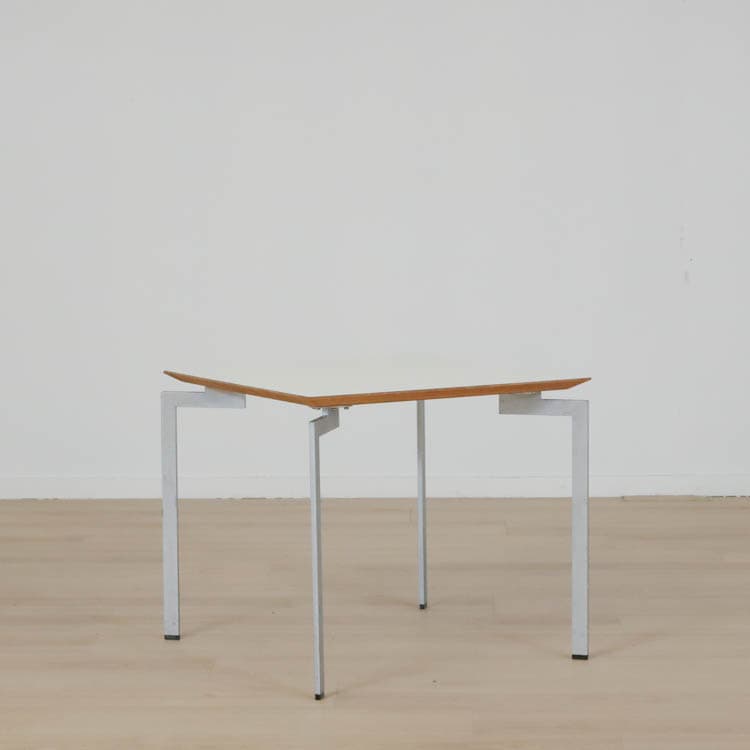 Loungebord Trippo