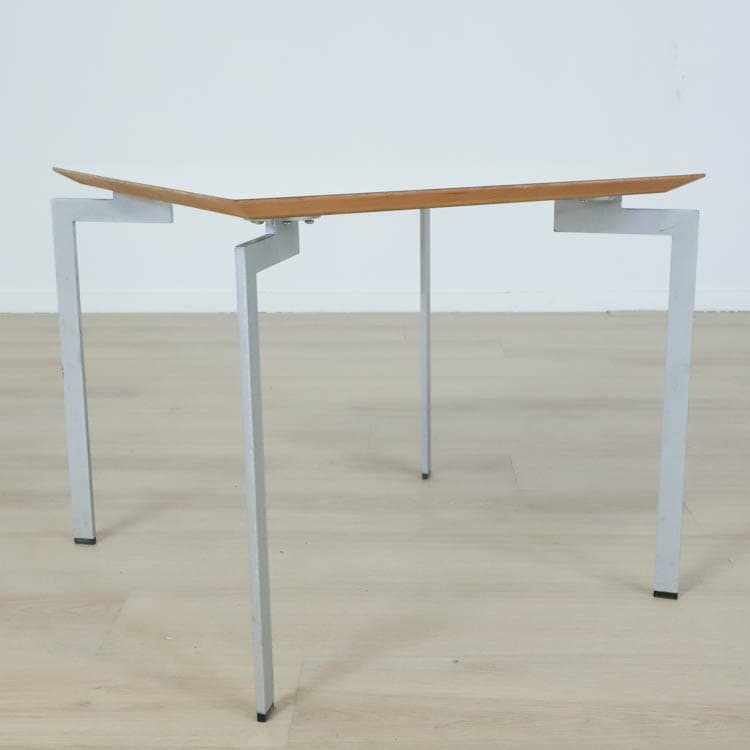 Loungebord Trippo