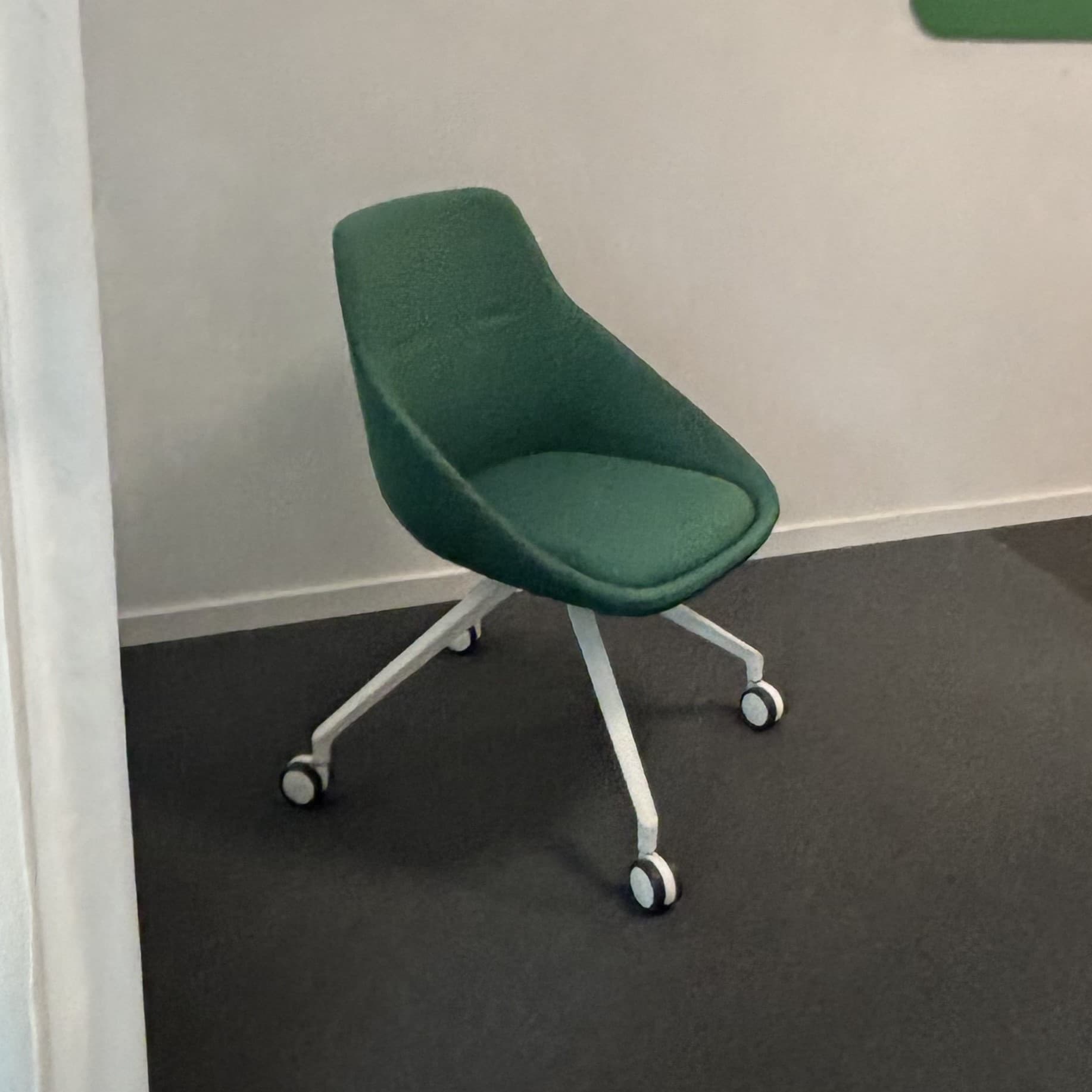 Konferensstol Ezy Low - Mörkgrön