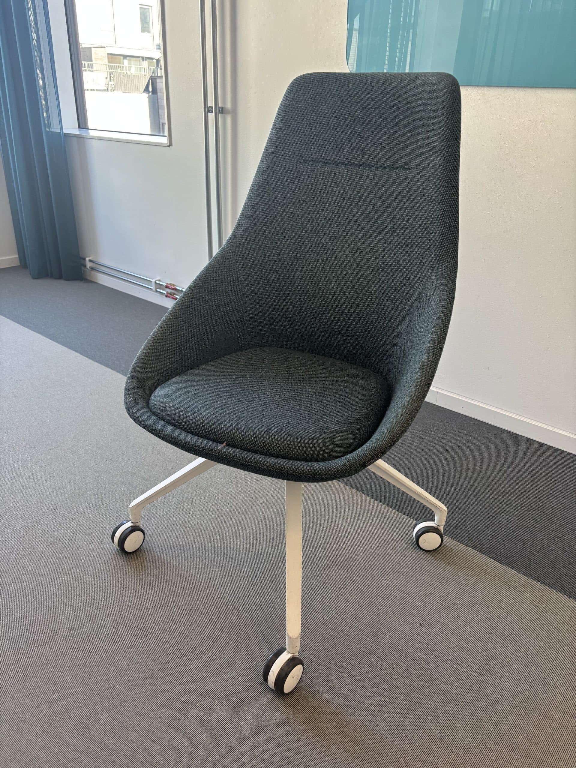 Konferensstol Ezy High - Mörkgrå