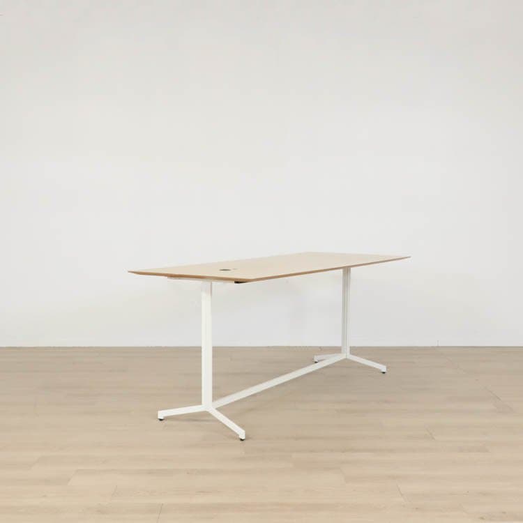 Högt Mötesbord Madison