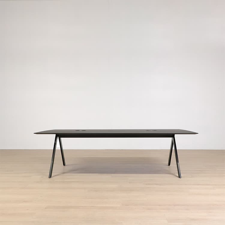 Konferensbord Peak XL