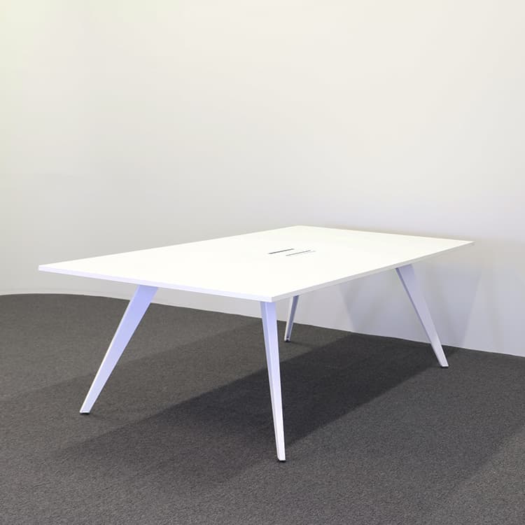 Konferensbord E5