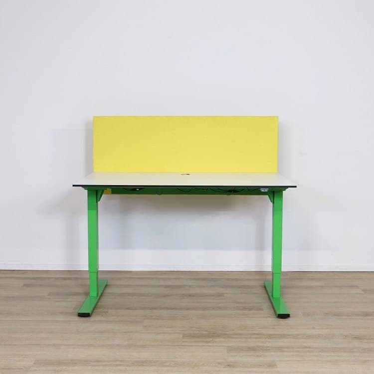 Skrivbord med bordsskärm Snitsa SA MÖBLER 140 cm