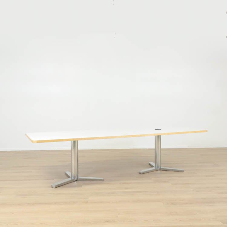 Konferensbord