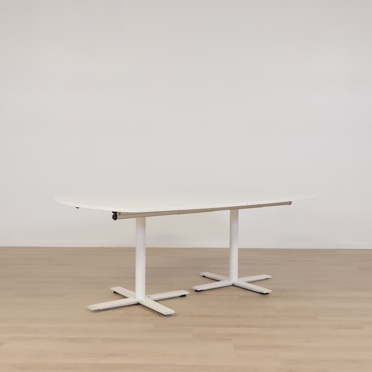 Mötesbord Oberon  - Krom fot