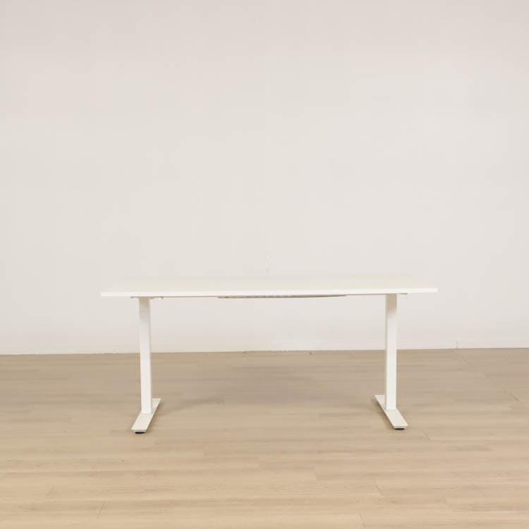 Skrivbord Trotten