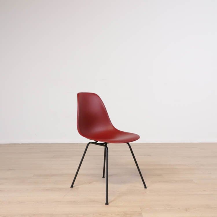 Stol Eames Plastic Chair - Vinröd
