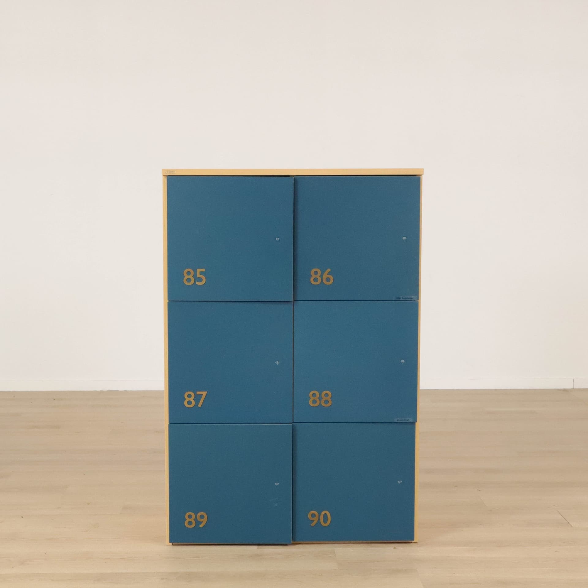 Personalskåp Shape - Alternativ 2 118x119x43,5 cm