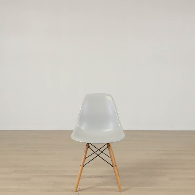 Caféstol Eames Plastic Chair - Guld
