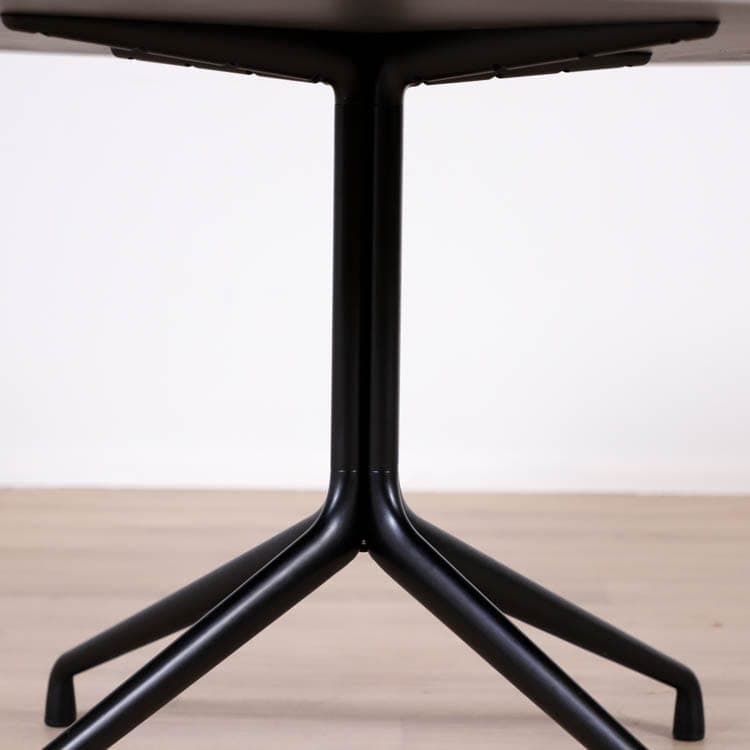Bord About A Table AAT20 - 128 cm diameter med powerbox ( Bra Skick)