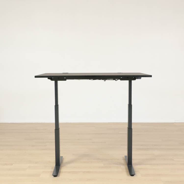 Elektriskt höj- och sänkbart  skrivbord - 140x80 cm Skick 3/5