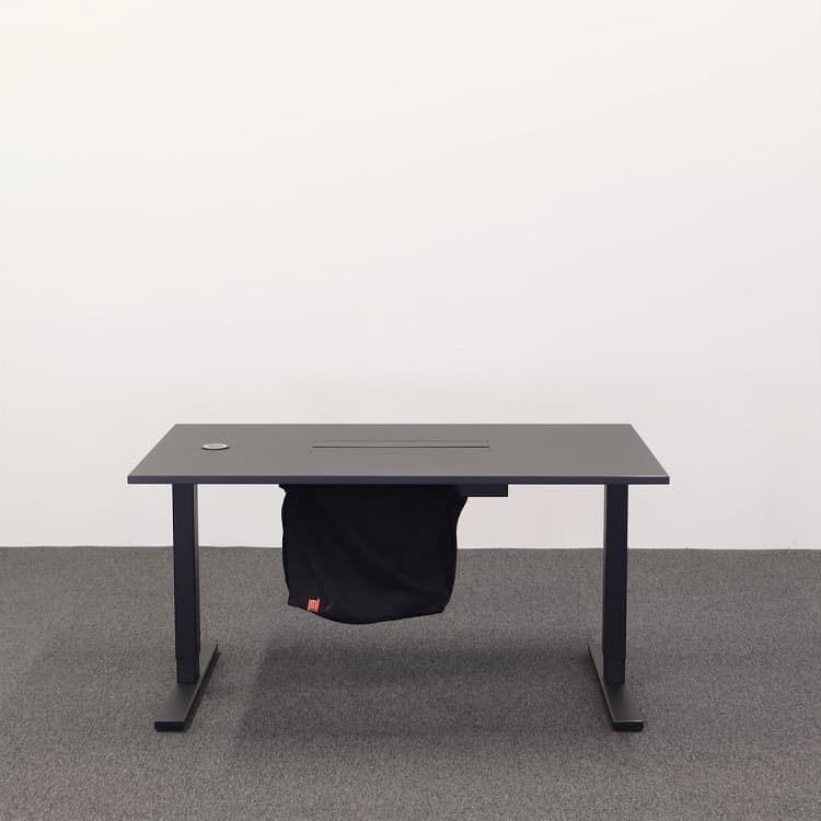 Höj- & sänkbart mötesbord - 140x80 cm