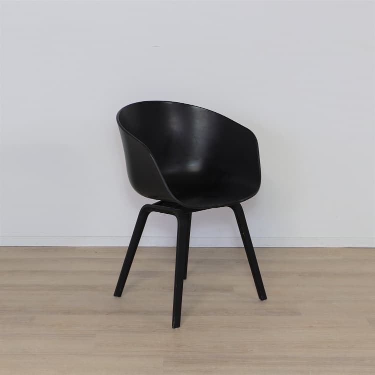Konferensstol About a chair 22 - Mörkgrå sits