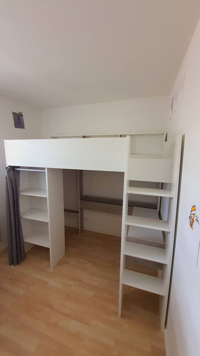 lit mezzanine pour chambre d'enfant.