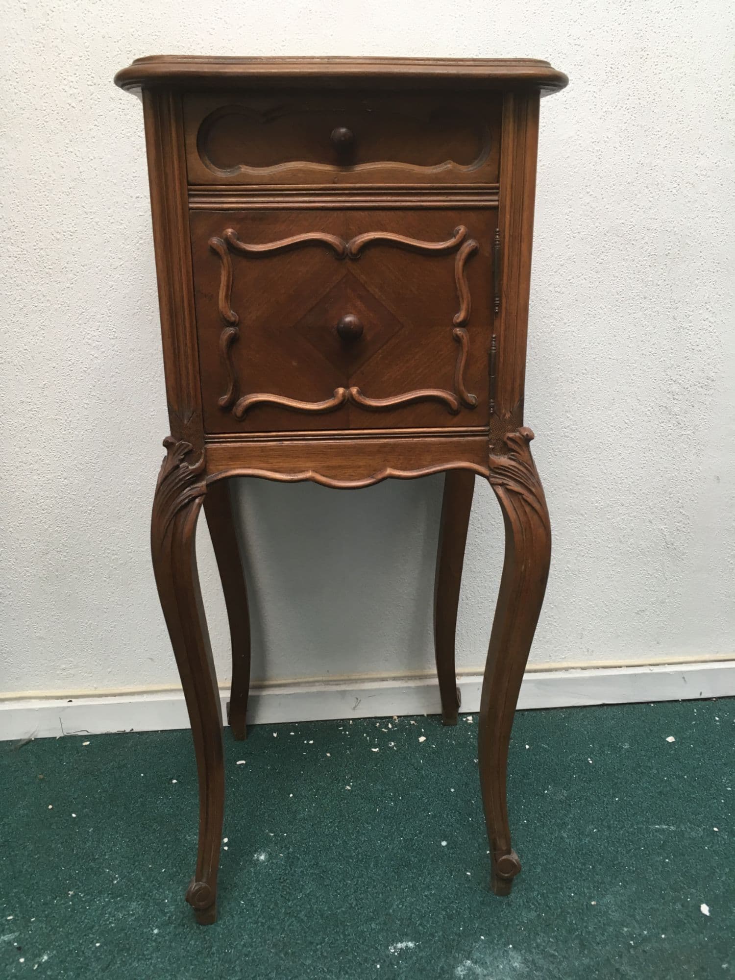 Table de nuit Louis Philippe