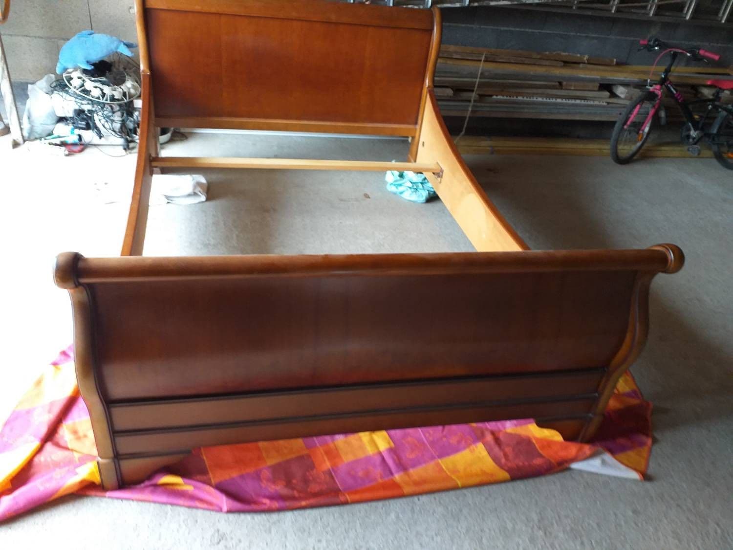 Lit 140 / 190 en merisier style Louis Philippe