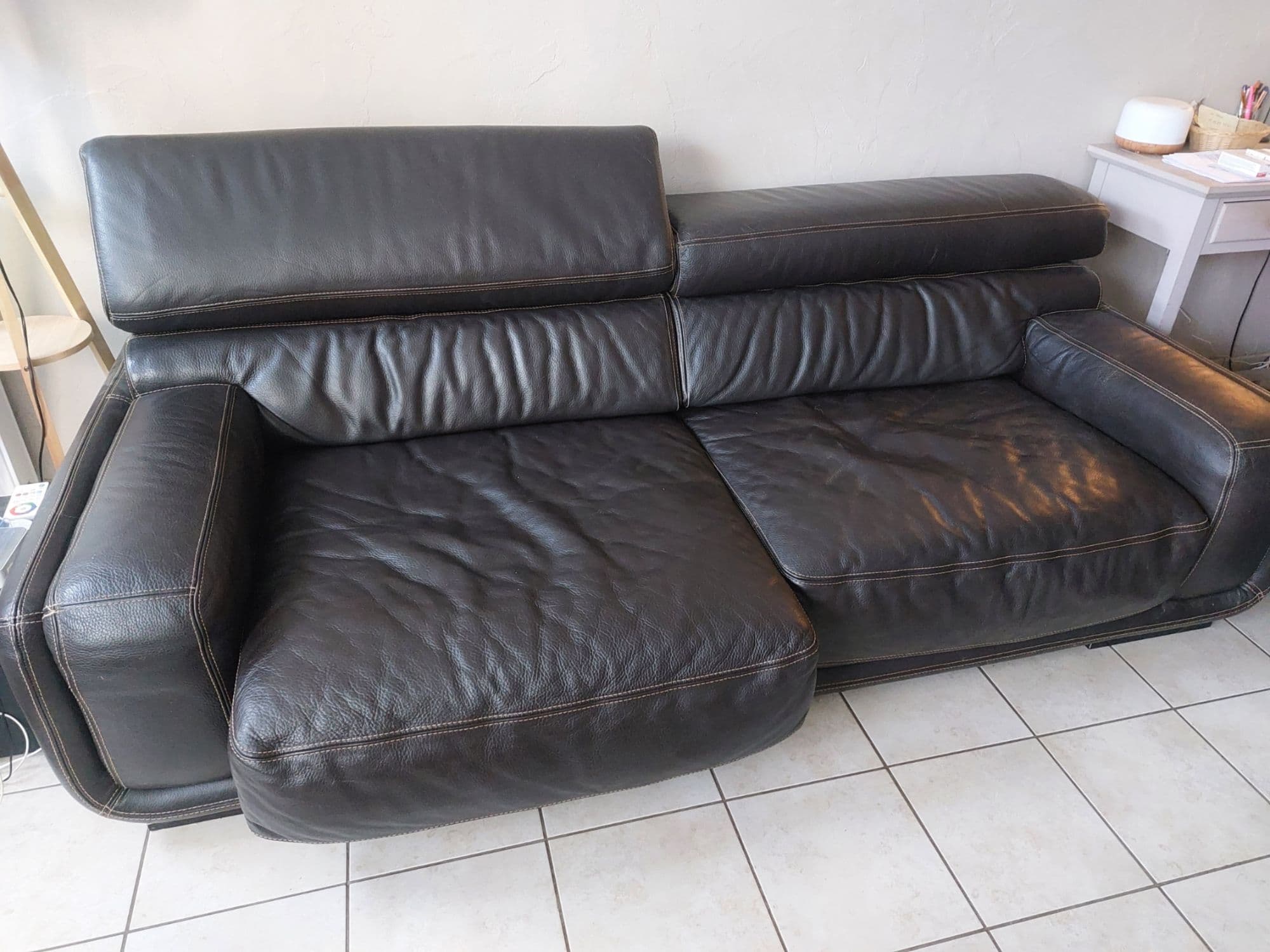 Bien Entretenu Tétières Modulable Et La Base Est Tirable Vers Soit. Voir Photo. Facture À L'appuie .