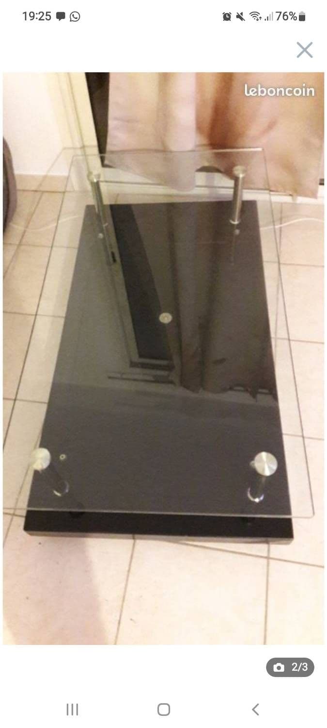 Table Basse En Verre Et Noir Laqué