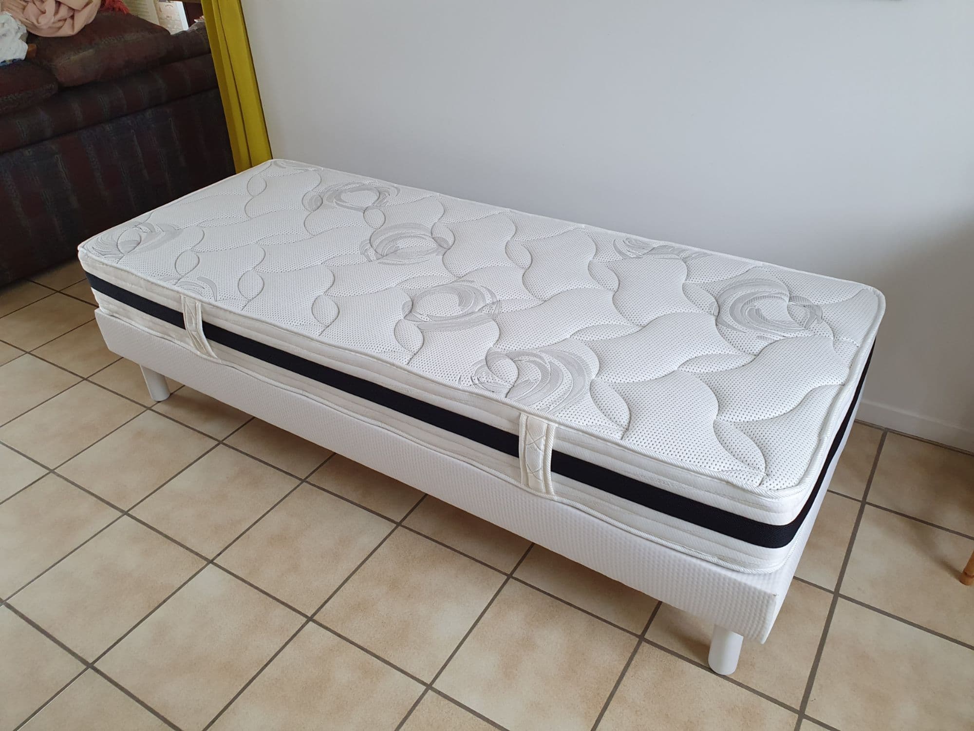 Vends 1 Ou 2 Lits Très Fermes