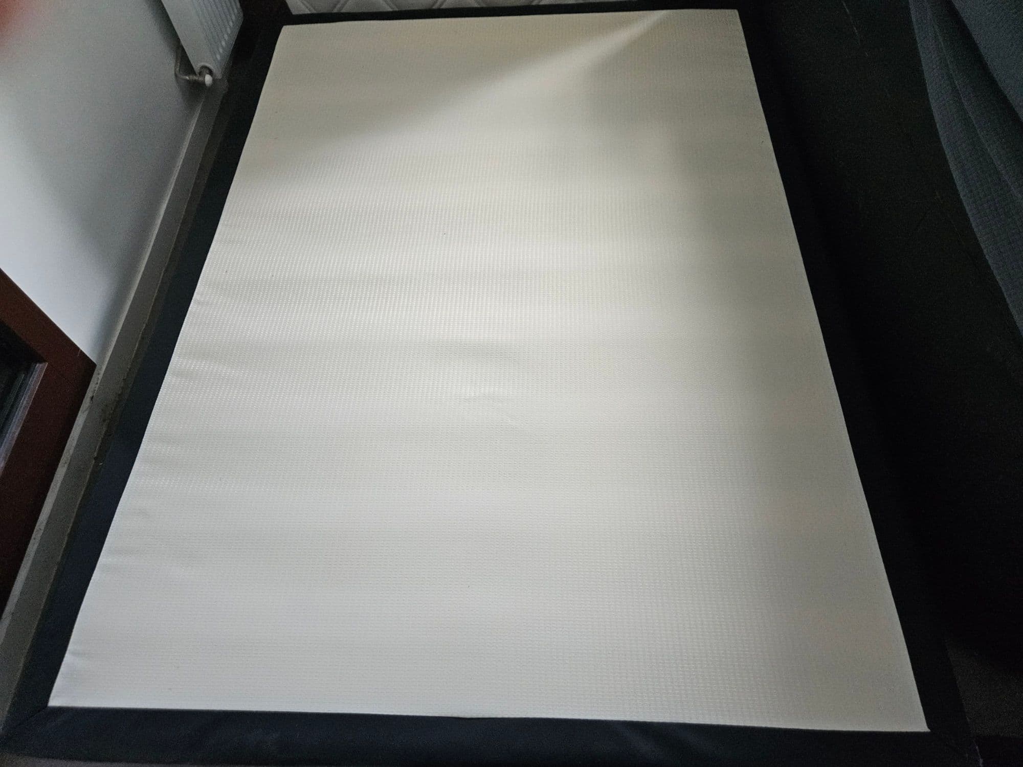 Lit Complet - Matelas/Sommier/Sur-Matelas