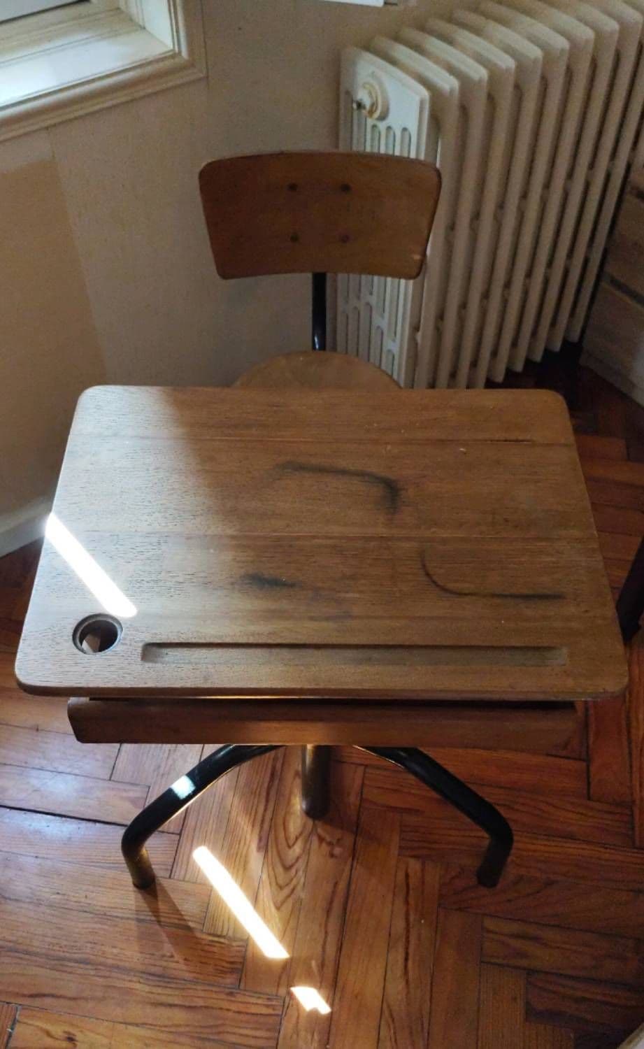 Bureau Ancien Année 50 En Bois