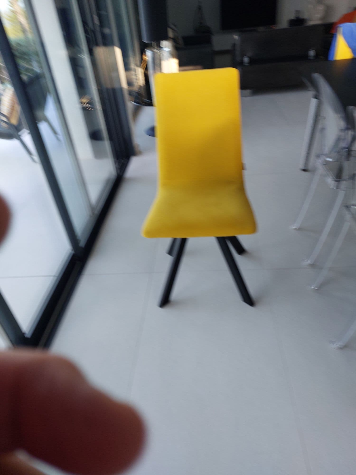 Vend 6 Chaises Style Contemporain Marque Mobliberica