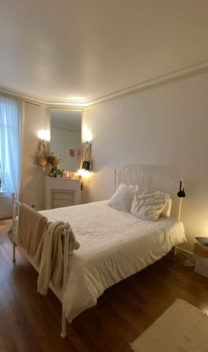 Grand Lit Double En Metal Avec Sommier Et Matelas