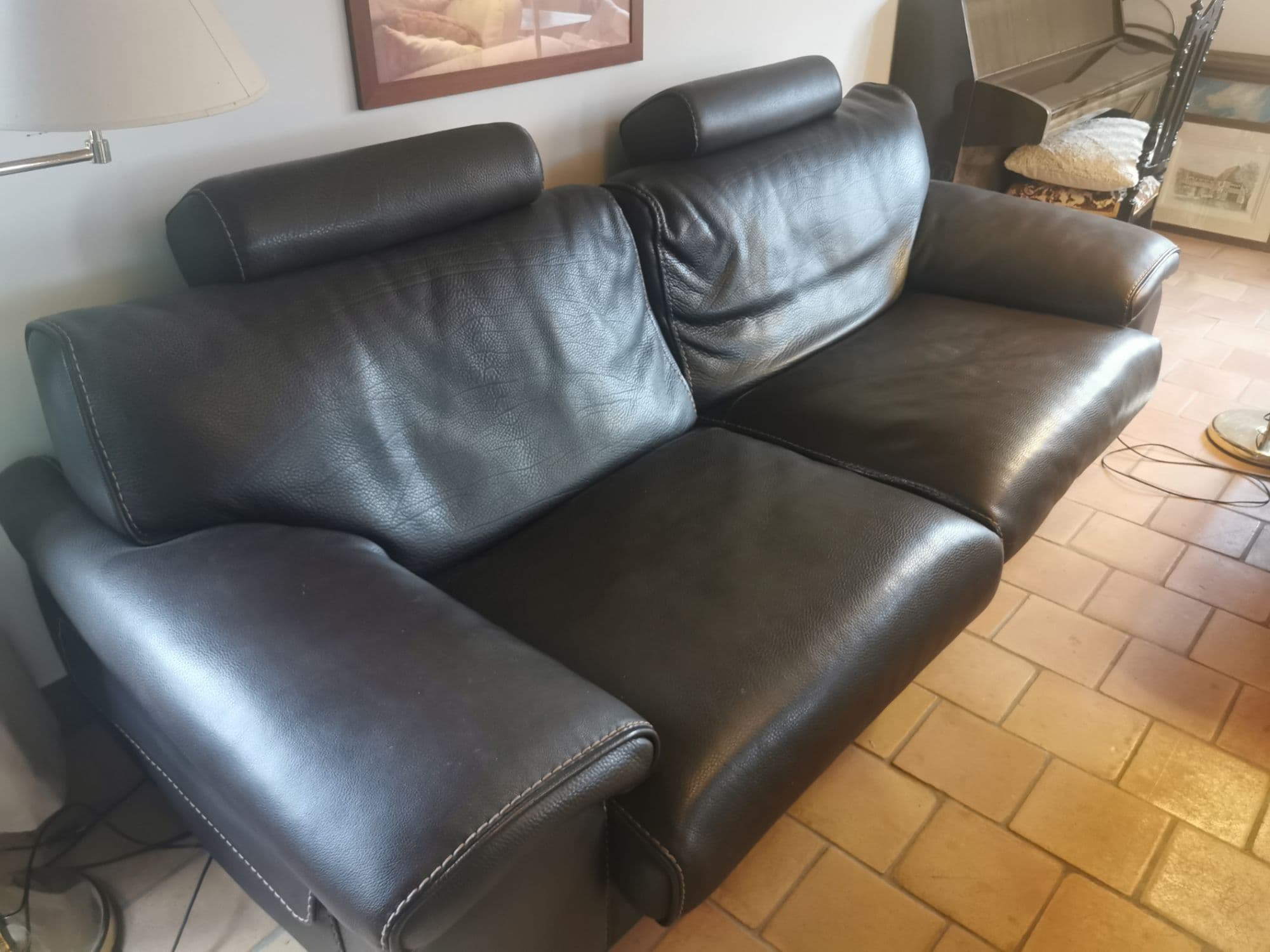 Vends Canapé Cuir Chocolat Roche Bobois 240x105x82. Excellent État