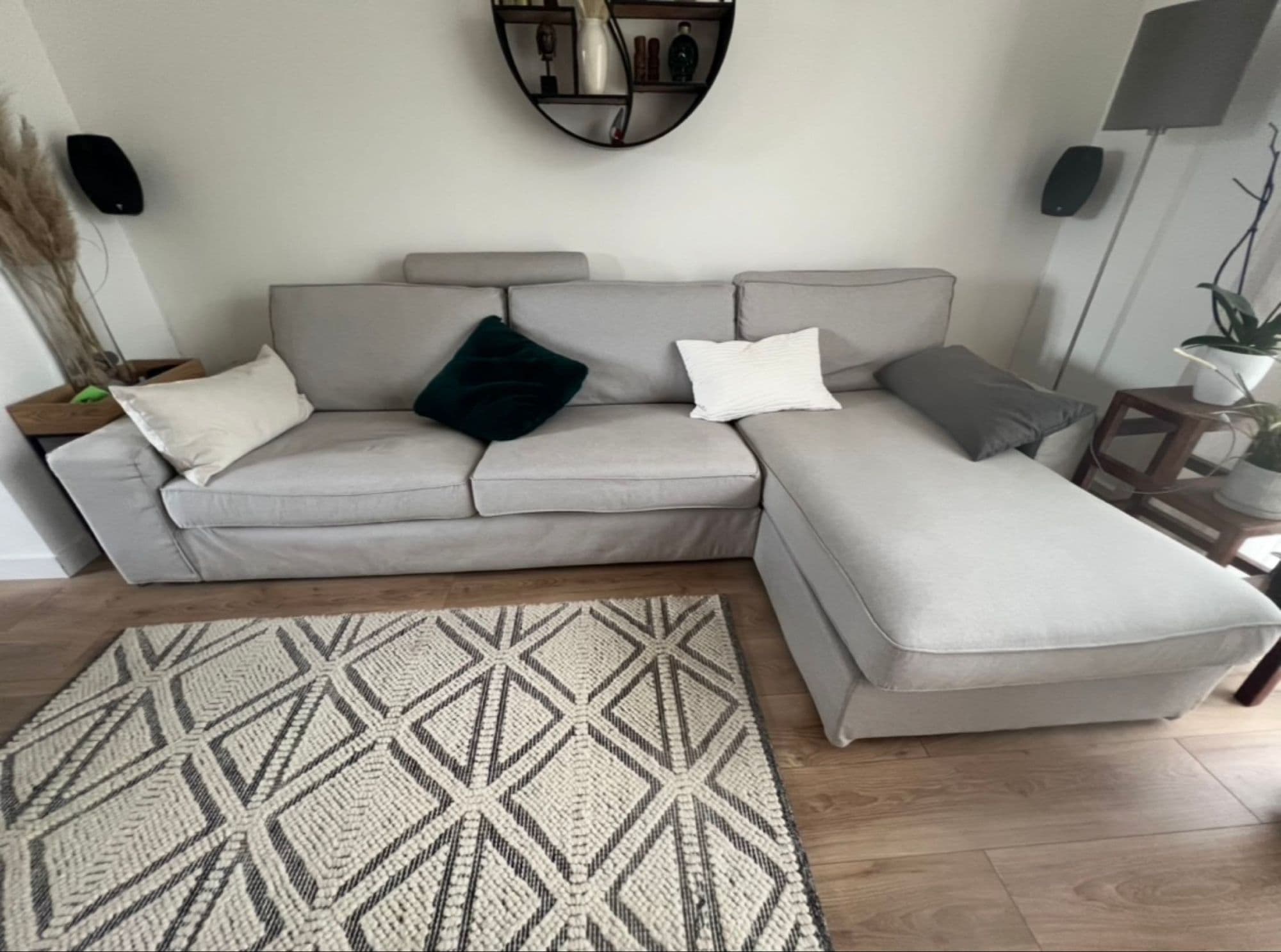 À Vendre Canapé 4 Places + Méridienne Interchangeable (Droite Ou Gauche) Non Convertible