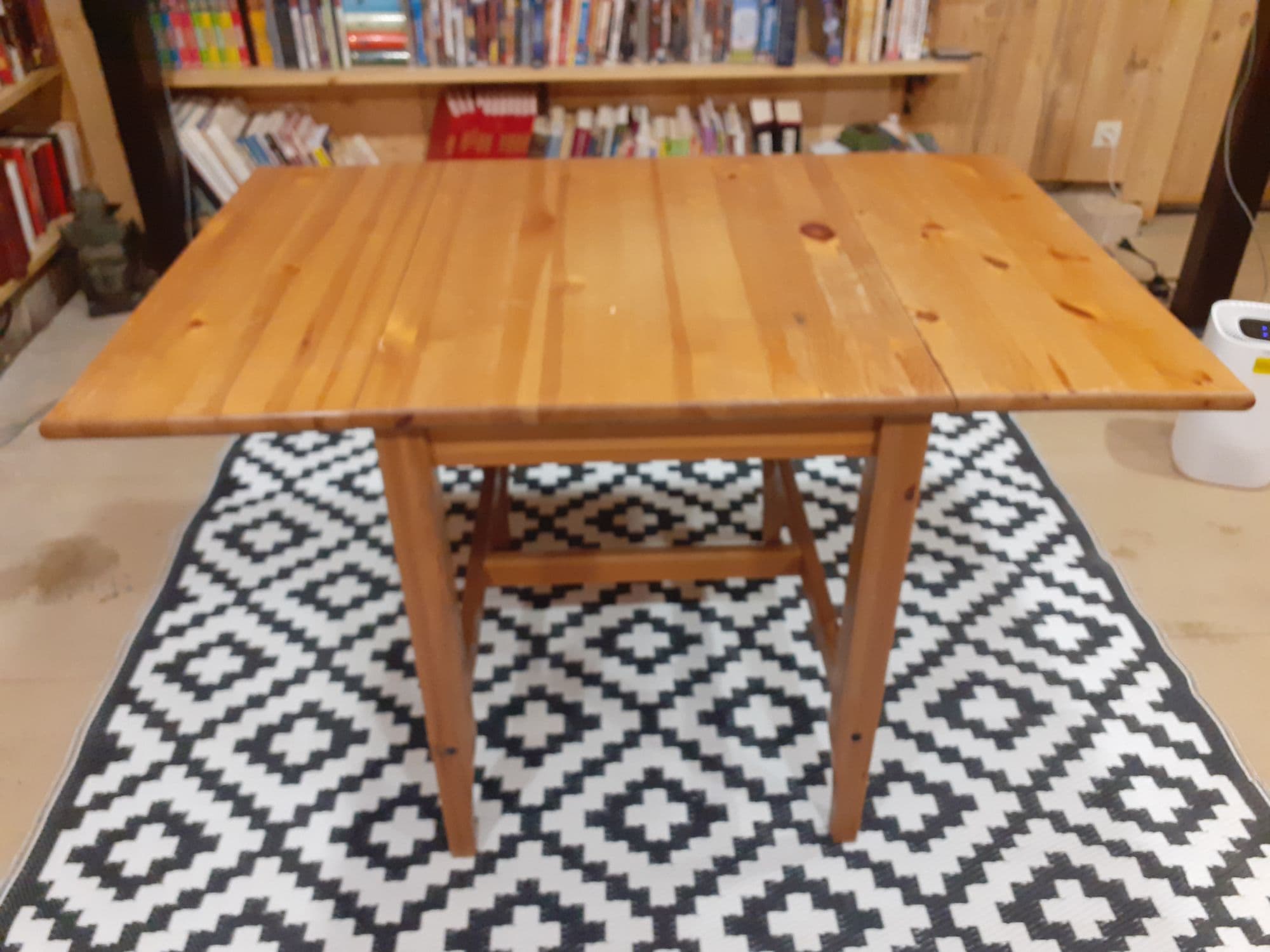 Table Pliante En Pin, Dimensions 60 X 80, H 75 De Rallonges De 30 Cm