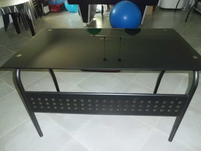 Bureau En Verre
