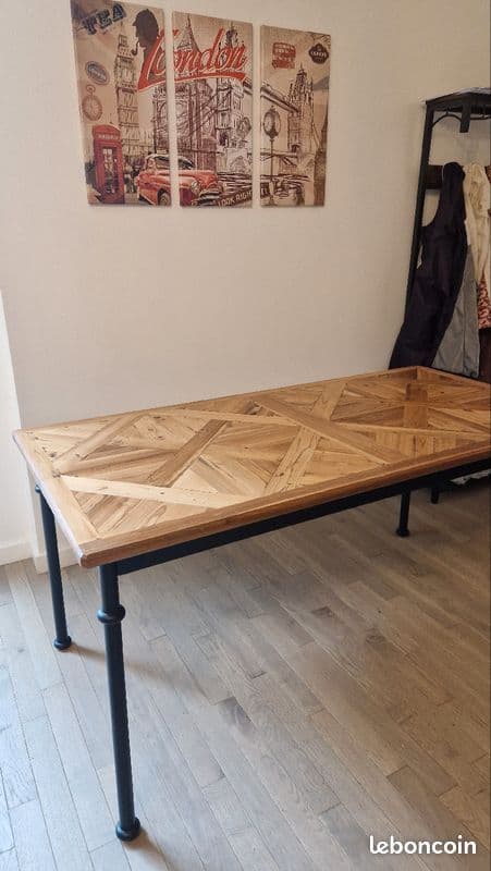 Table En Bois Massif Maison Du Monde