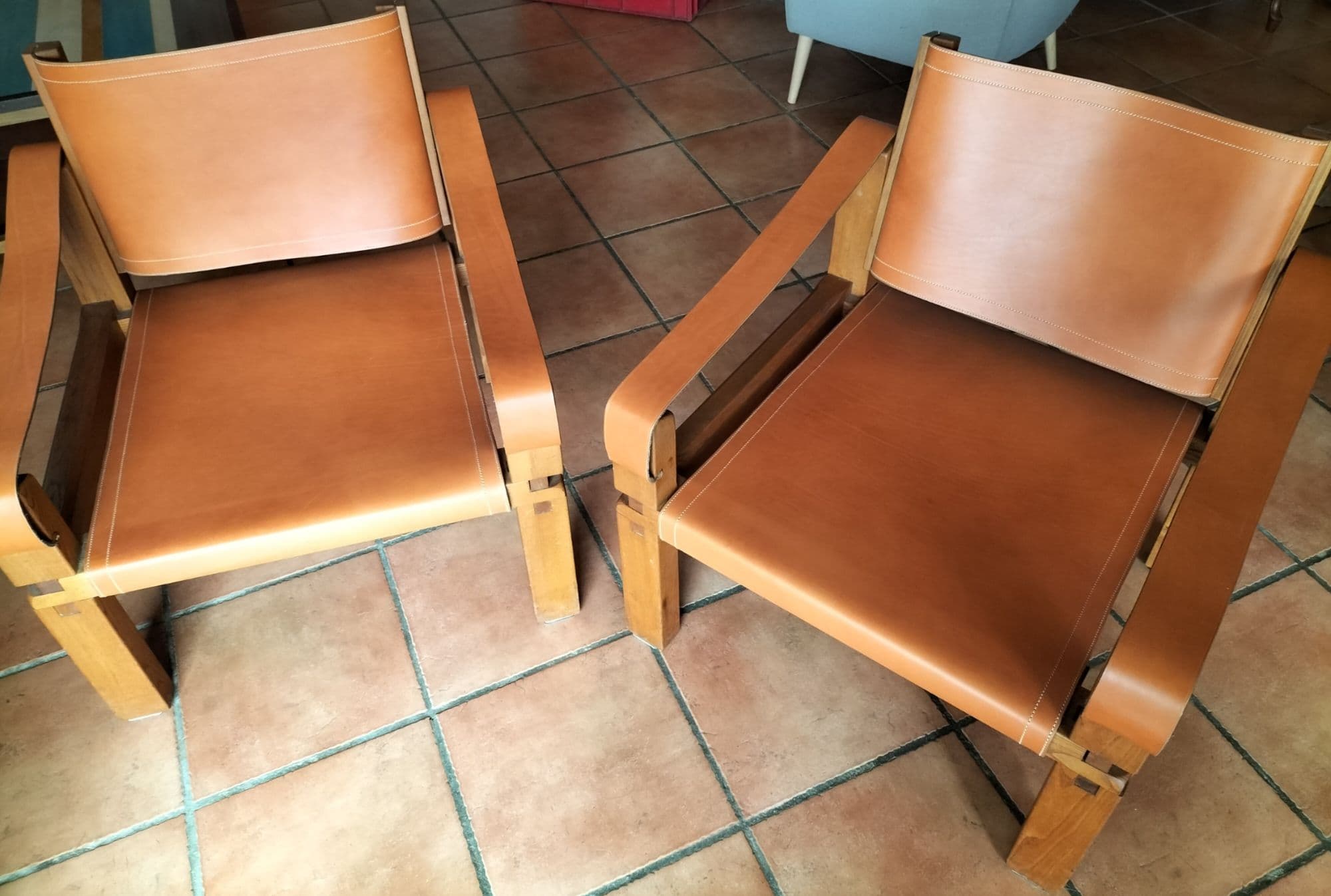 Fauteuil Lounge vintage en cuir, modèle Sahara Safari S10 X, design Pierre Chapo, France, 1964