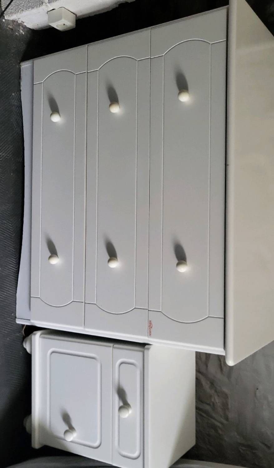 Ensemble Commode Table De Chevet