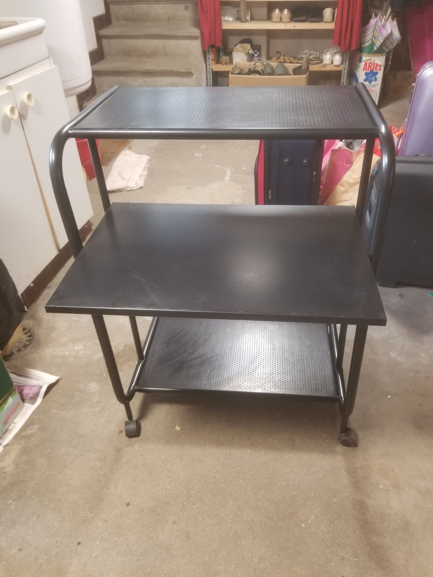 Table Ordinateur Noire, En Métal, Avec Roulettes