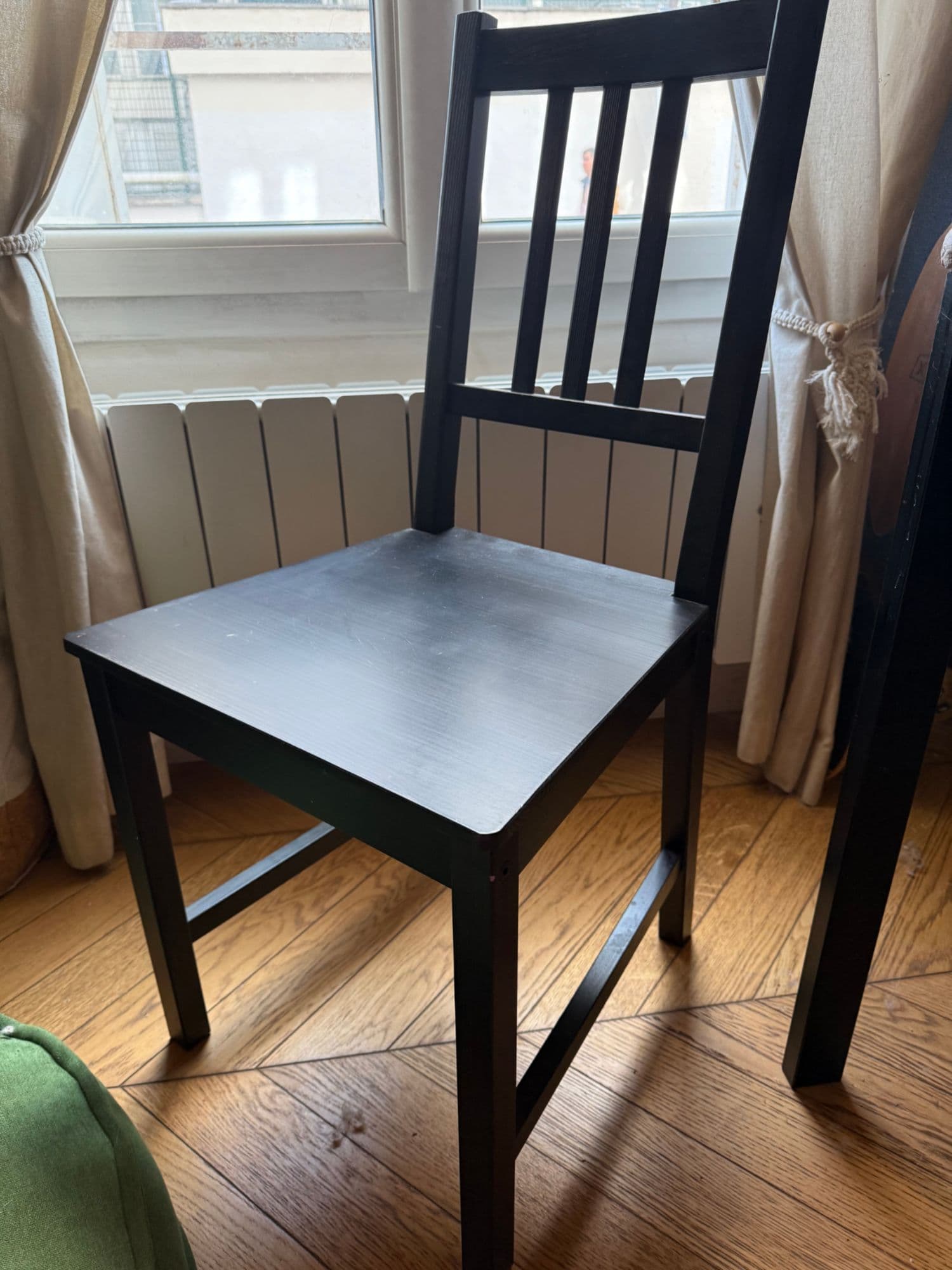 Lot de deux chaises Stefan IKEA brun noir