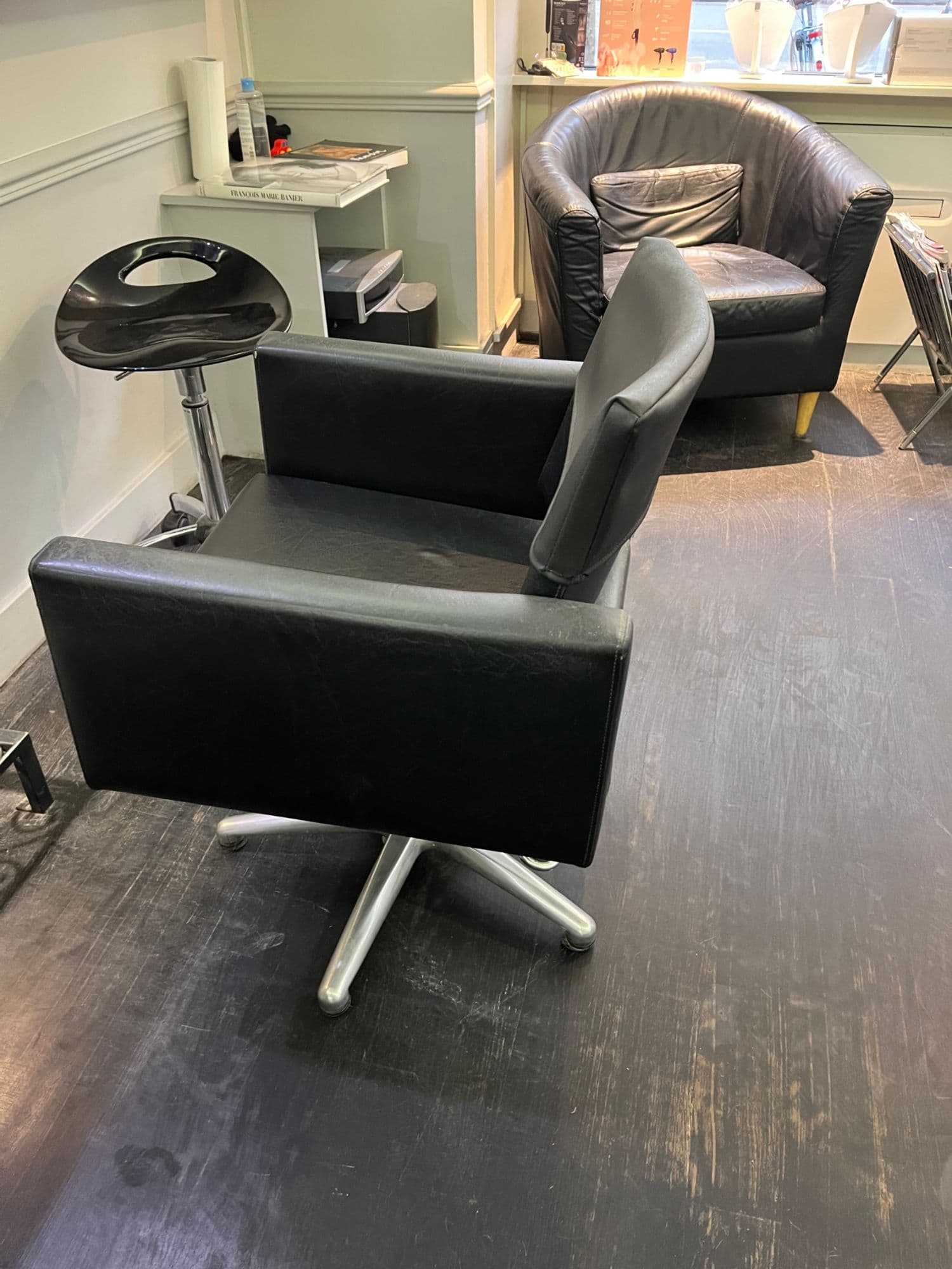 7 Fauteuils De Coiffure Wella D¿Occasion