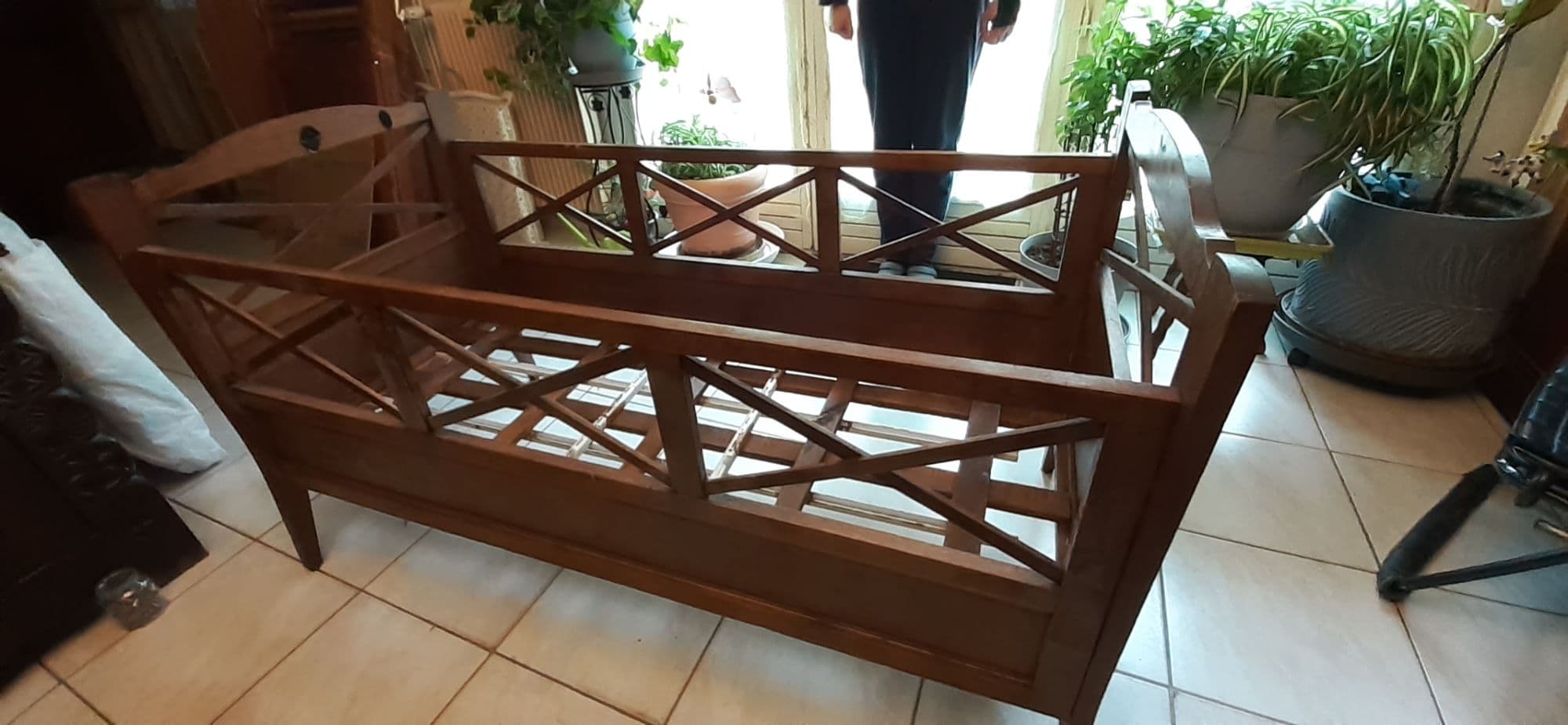 Vend lit bébé ancien