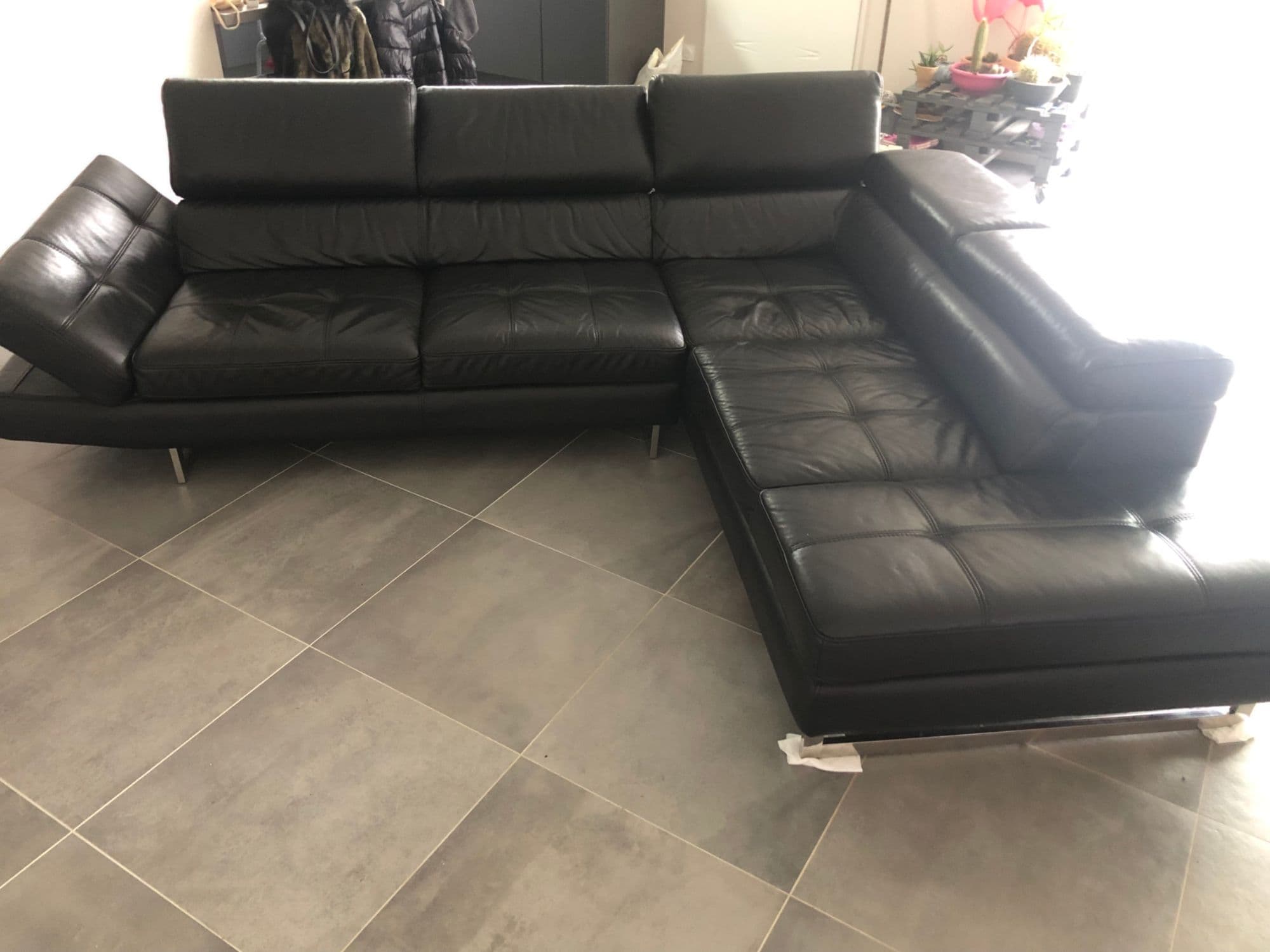 Canapé Qui S'incline Pour Les Dimensions Longueur Totale 2,90m Profondeur D'assise 58 Cm , Hauteur Avec Dossier 93 Cm Pour La Méridienne Largeur Totale 2,20m En Assise La Méridienne Mesure 1,84m