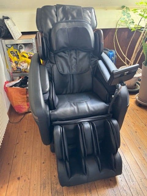 Vends Fauteuil Massant Cause Départ Définitif De La France