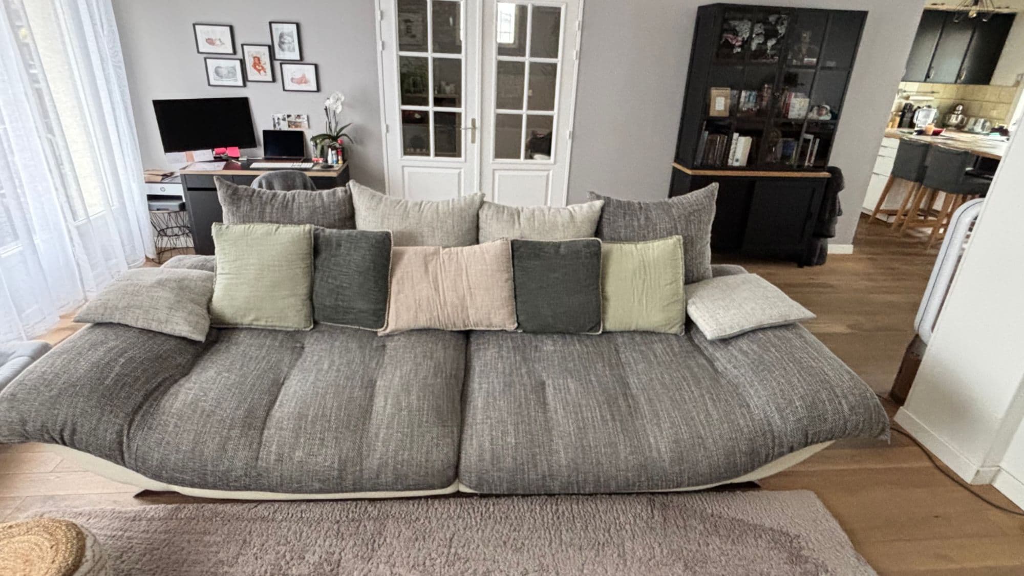 Un Canapé Maison Coloniale