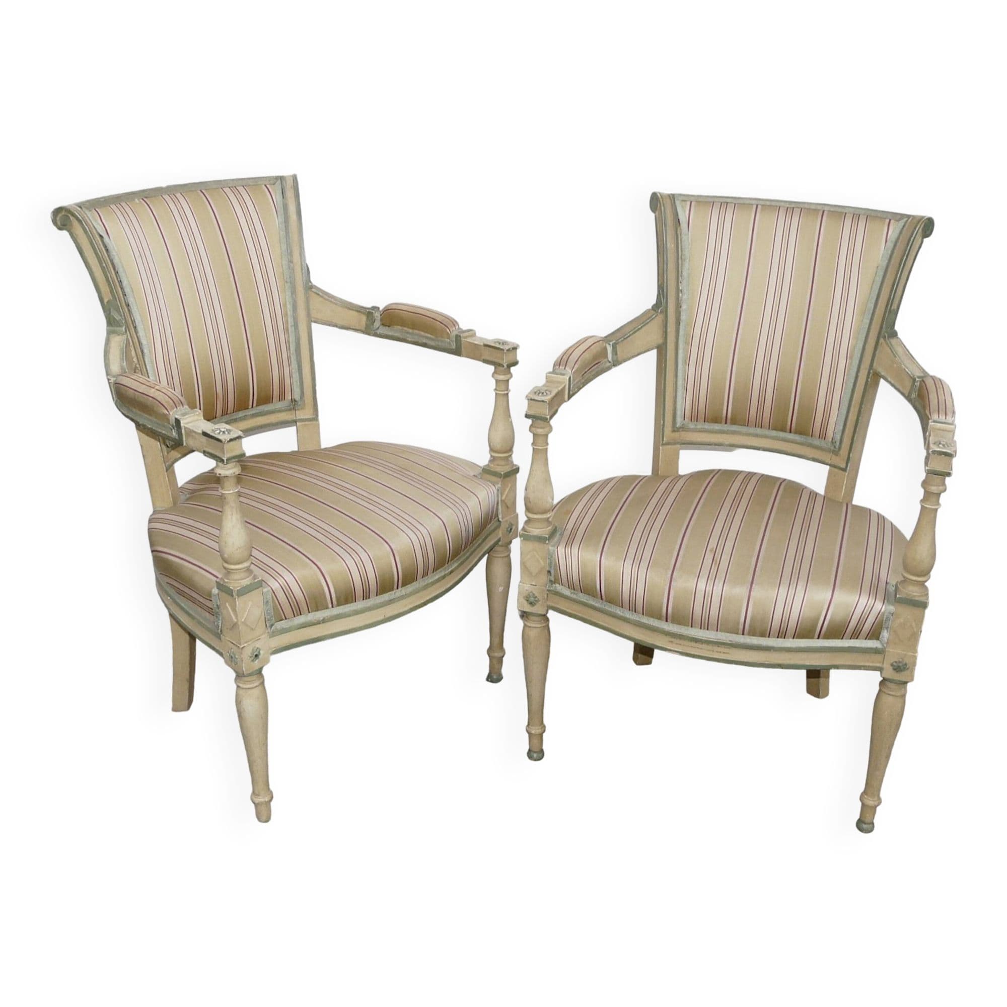 Paire de fauteuils cabriolets de style Directoire beige