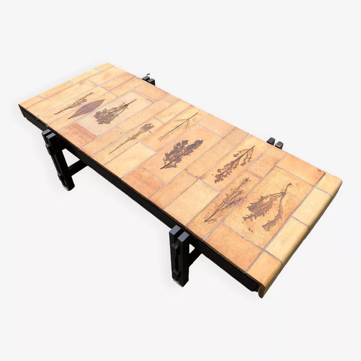 Table basse vintage design Roger Capron motif herbier en céramique et hêtre