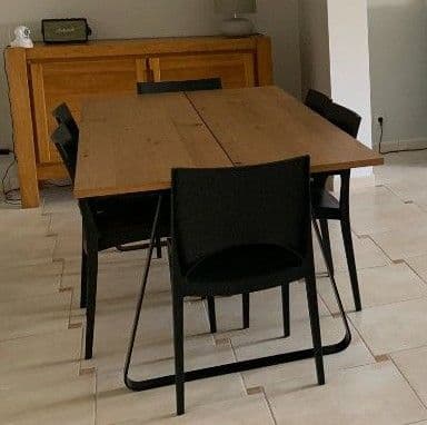 table en bois massif avec pied en fer alinea style industriel