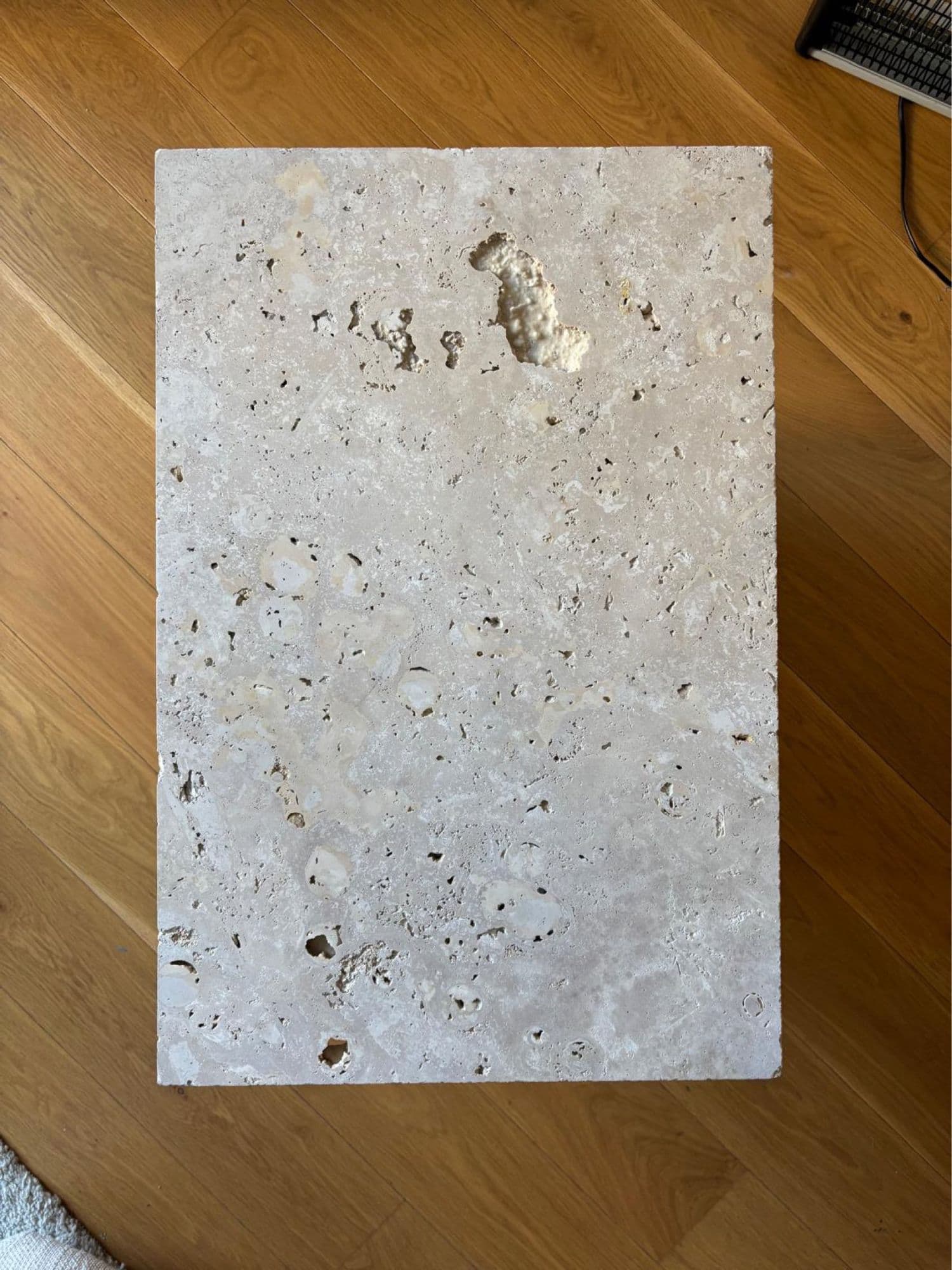 Table En Travertin À Vendre Confectionnée Mains