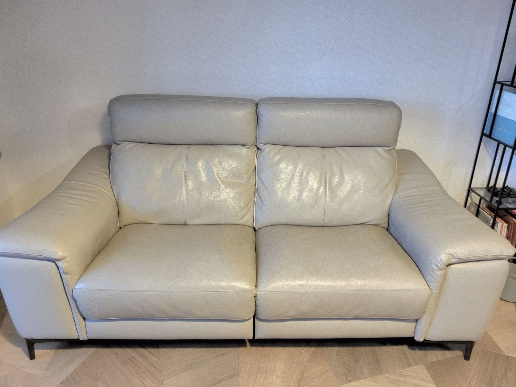 Canapé Cuir Gris Perle 2 Places Relax Poltronesofa Modèle Gallate