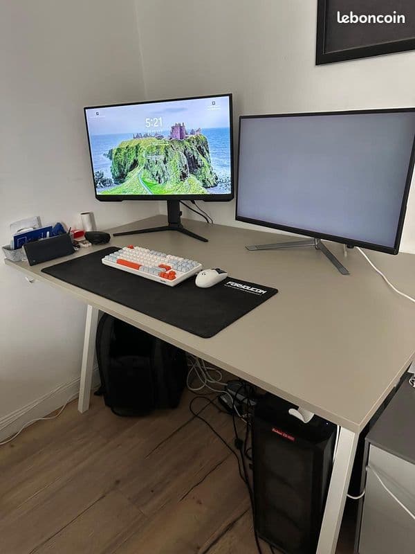 BUREAU BEIGE IKEA - 140X80